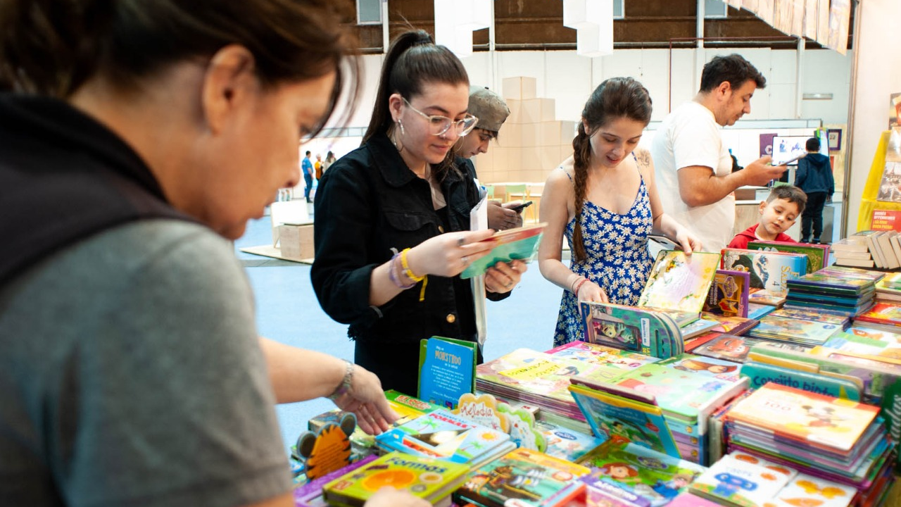 La Feria Del Libro De Catamarca Comenz Su Edici N Y Se Extender