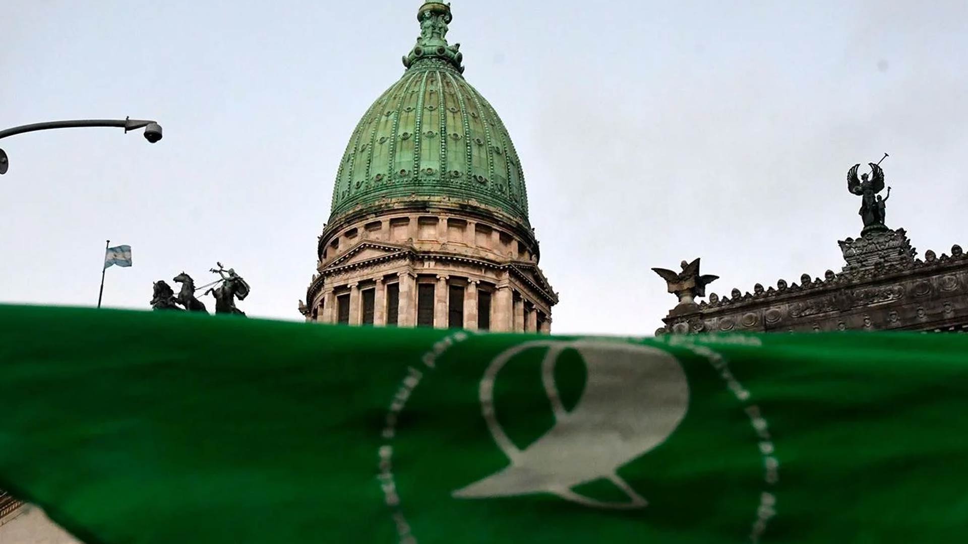 Actrices, legisladoras y periodistas por el aborto legal
