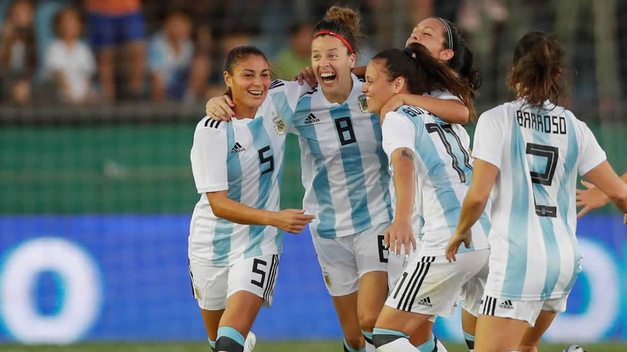 Mirá Argentina vs. Uruguay en vivo