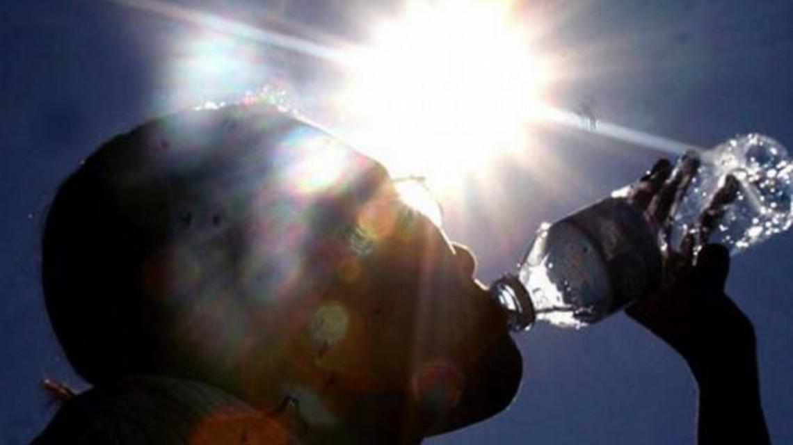 Sigue la alerta roja por calor extremo: Buenos Aires y otras 6 provincias afectadas