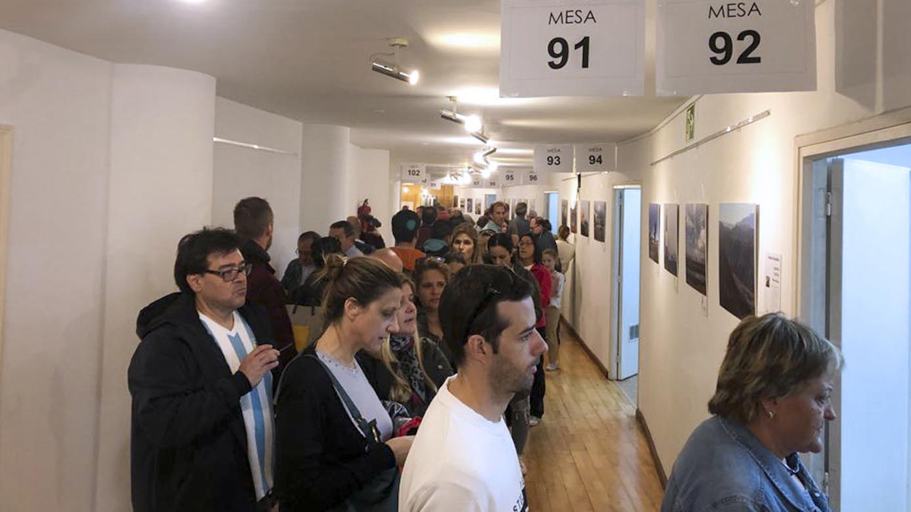 La concurrencia a las urnas en el exterior es superior a otras elecciones