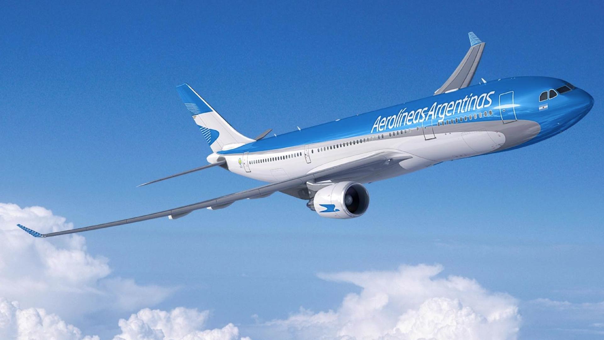 Avión de Aerolíneas Argentinas dio vueltas una hora sin poder aterrizar:  investigan a la torre de