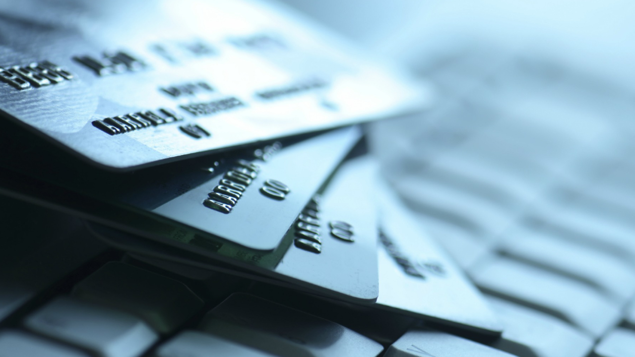 Limitan en Brasil los intereses y punitorios de las tarjetas de crédito