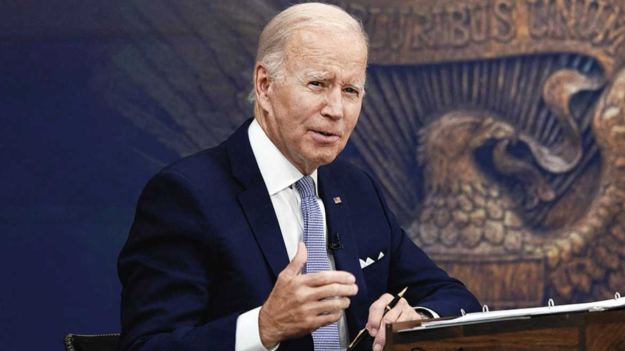Biden anuncia normas estrictas contra la contaminación en Estados Unidos