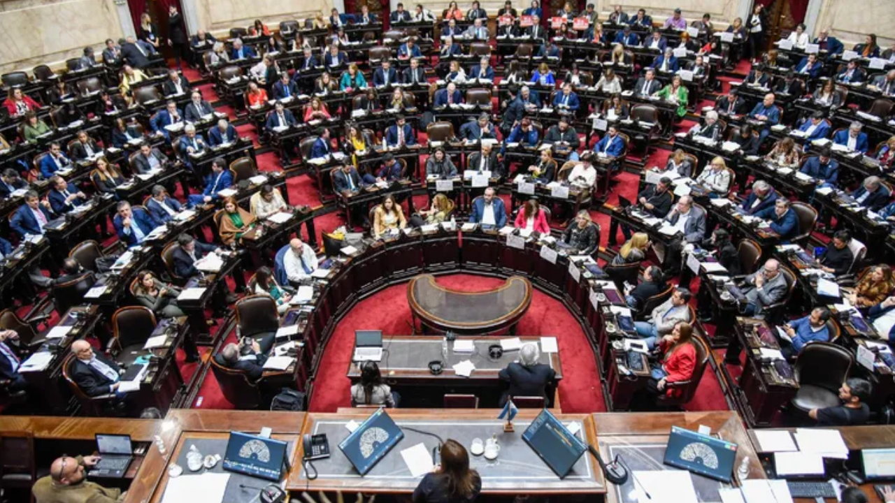 Advierten que concesiones y privatizaciones deben pasar por el Congreso