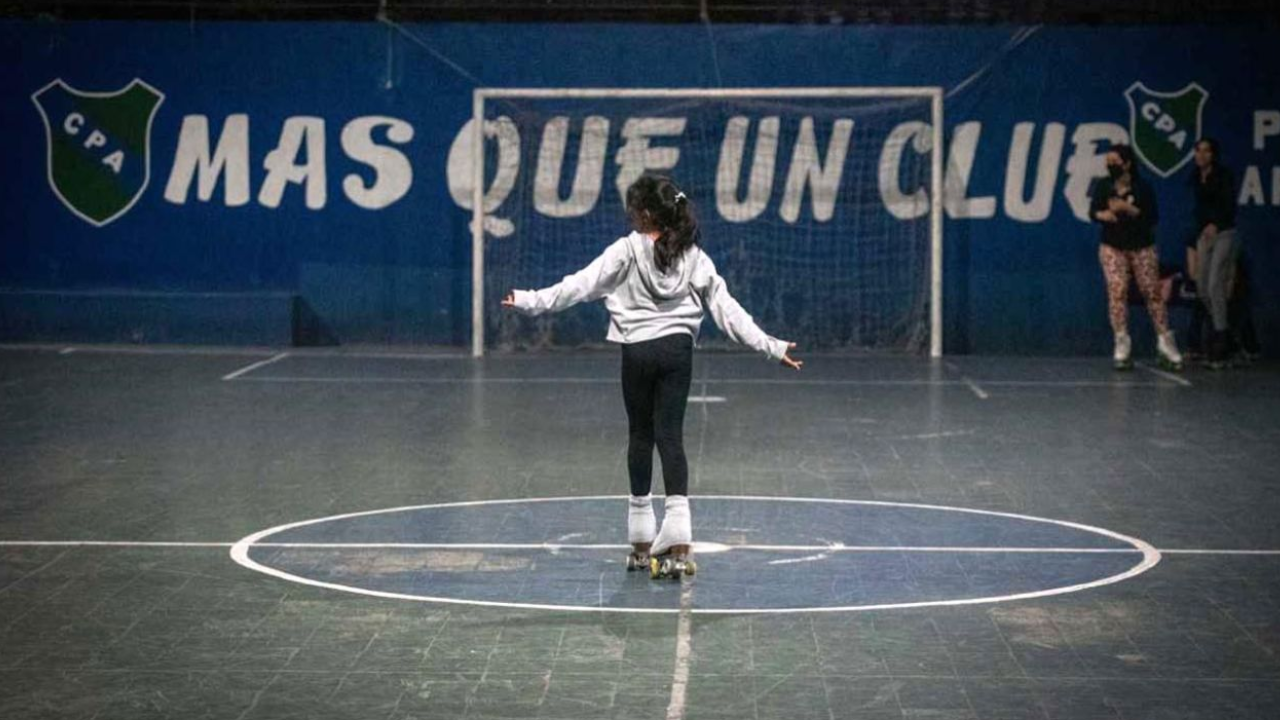 Lanzan becas para diplomaturas virtuales a trabajadores de clubes de barrio en todo el país