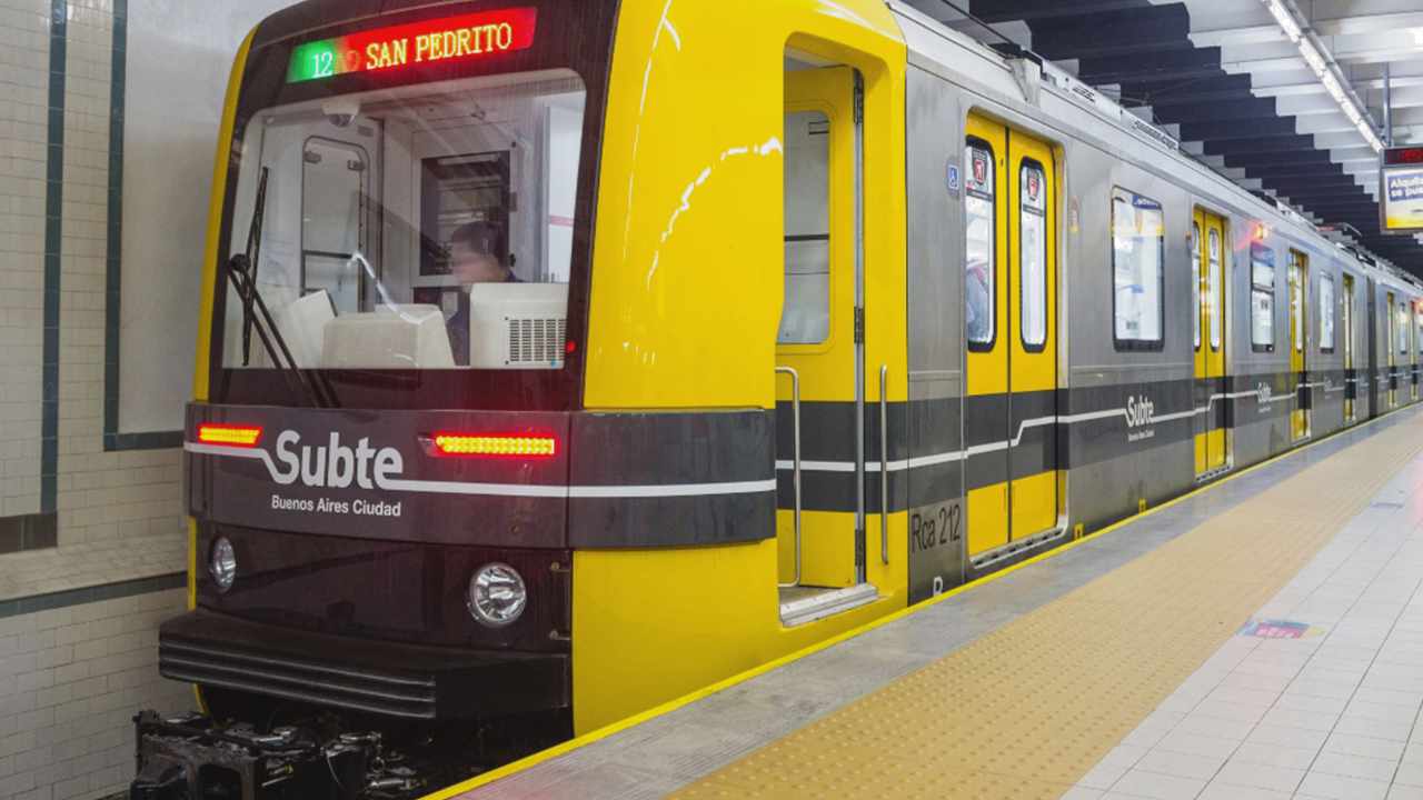 Nueva Medida De Fuerza De Los Metrodelegados En El Subte Porteño