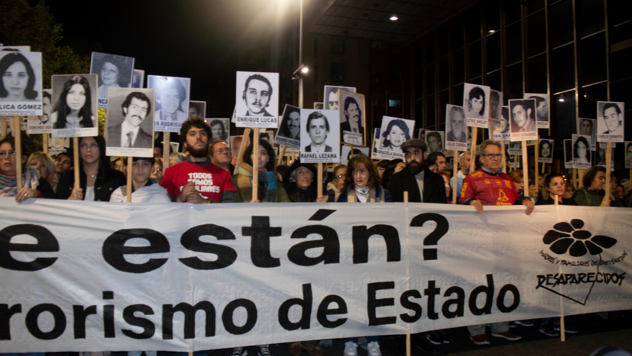 Miles De Personas Marcharon En Montevideo Por Los Desaparecidos Y Asesinados En La última Dictadura 9416