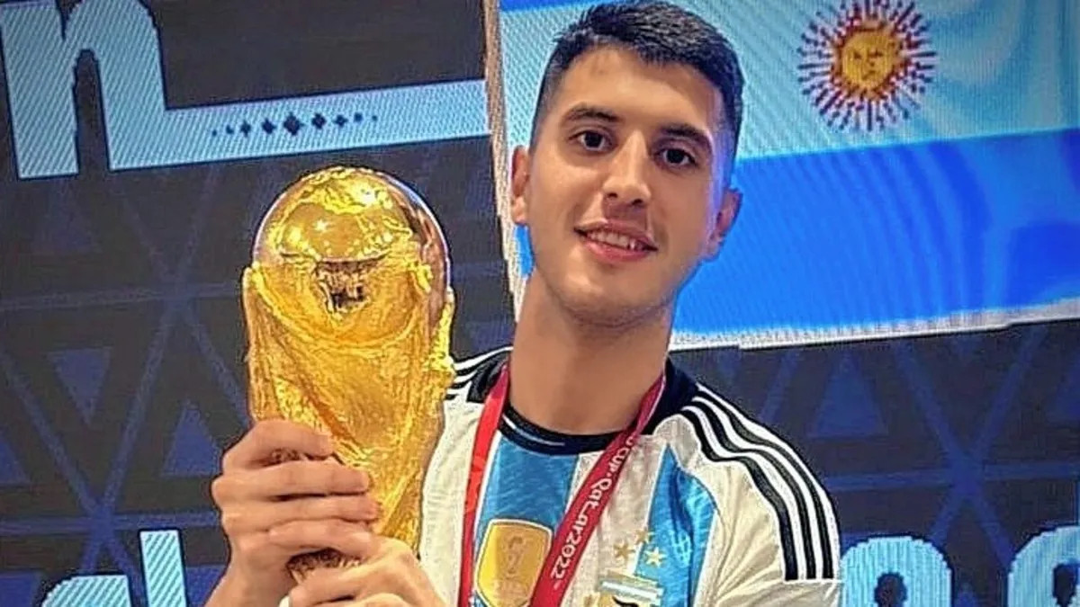 Exequiel Palacios gira su ‘Llave a la eternidad’ con el título logrado en Qatar 2022