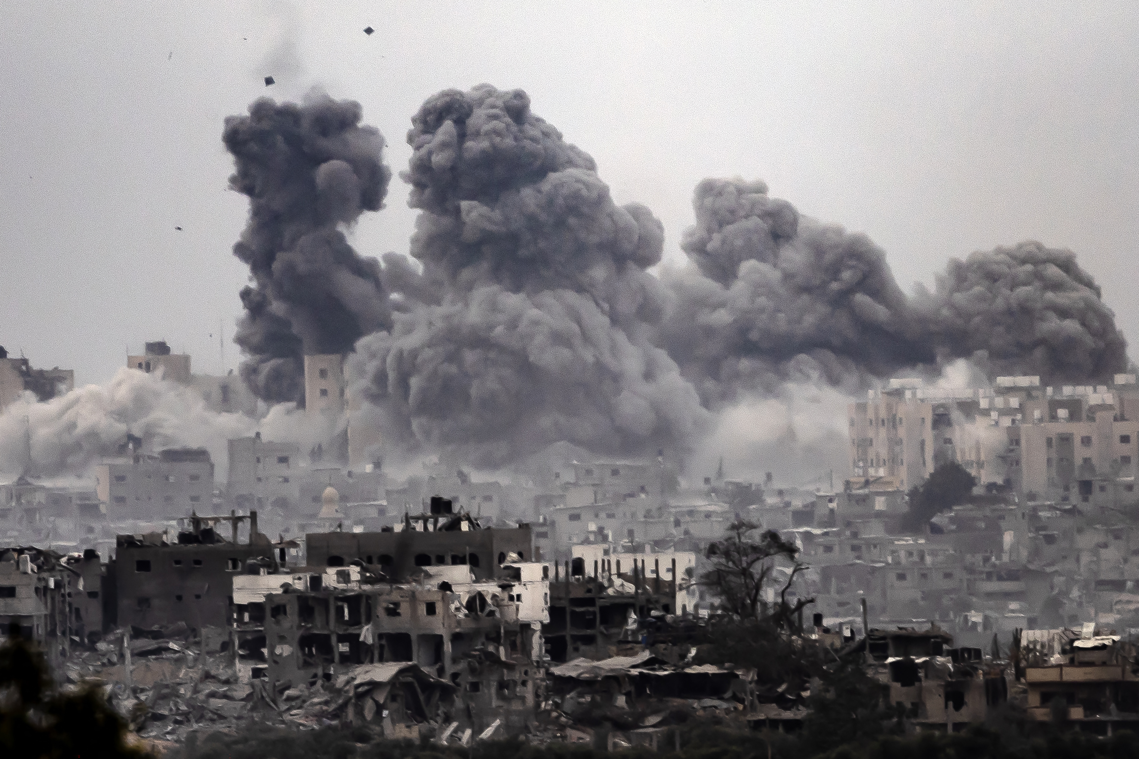 La ofensiva israelí contra Hamas se concentra en el centro de la Franja de Gaza