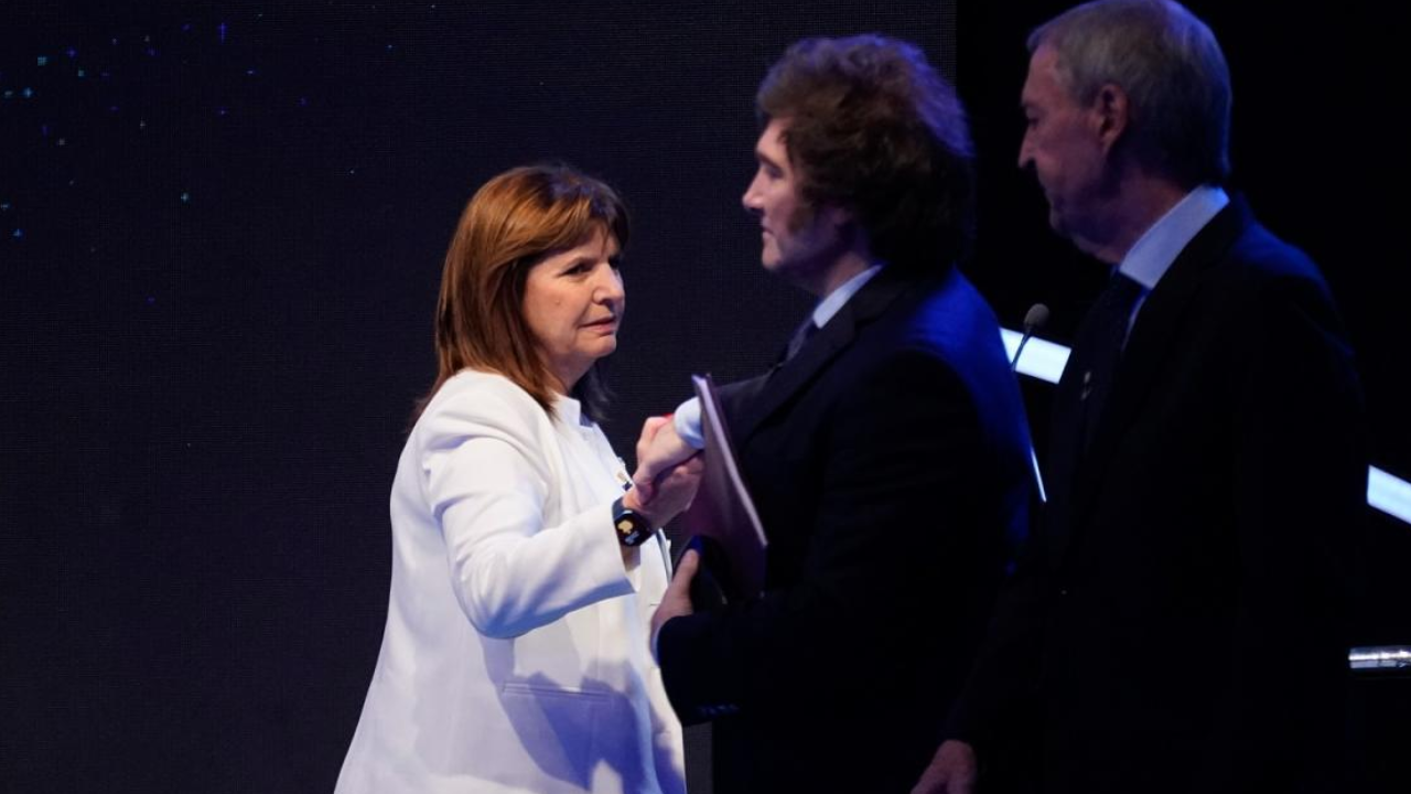 Bullrich anunció un “rediseño político” del Gobierno, pero el vocero presidencial le bajó el tono al planteo