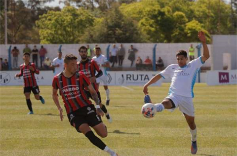 Douglas Haig y Ciudad de Bolívar juegan una de las semifinales del Torneo Federal A