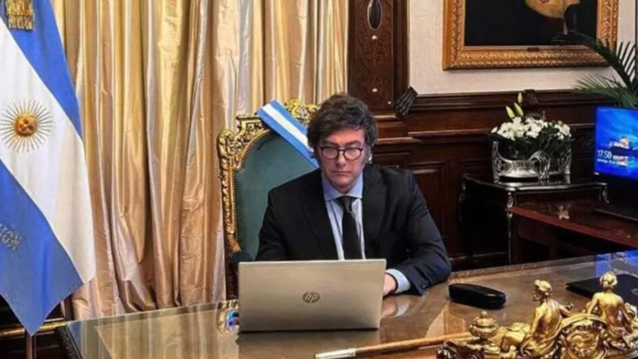 Javier Milei cumple el primer mes en la Casa Rosada