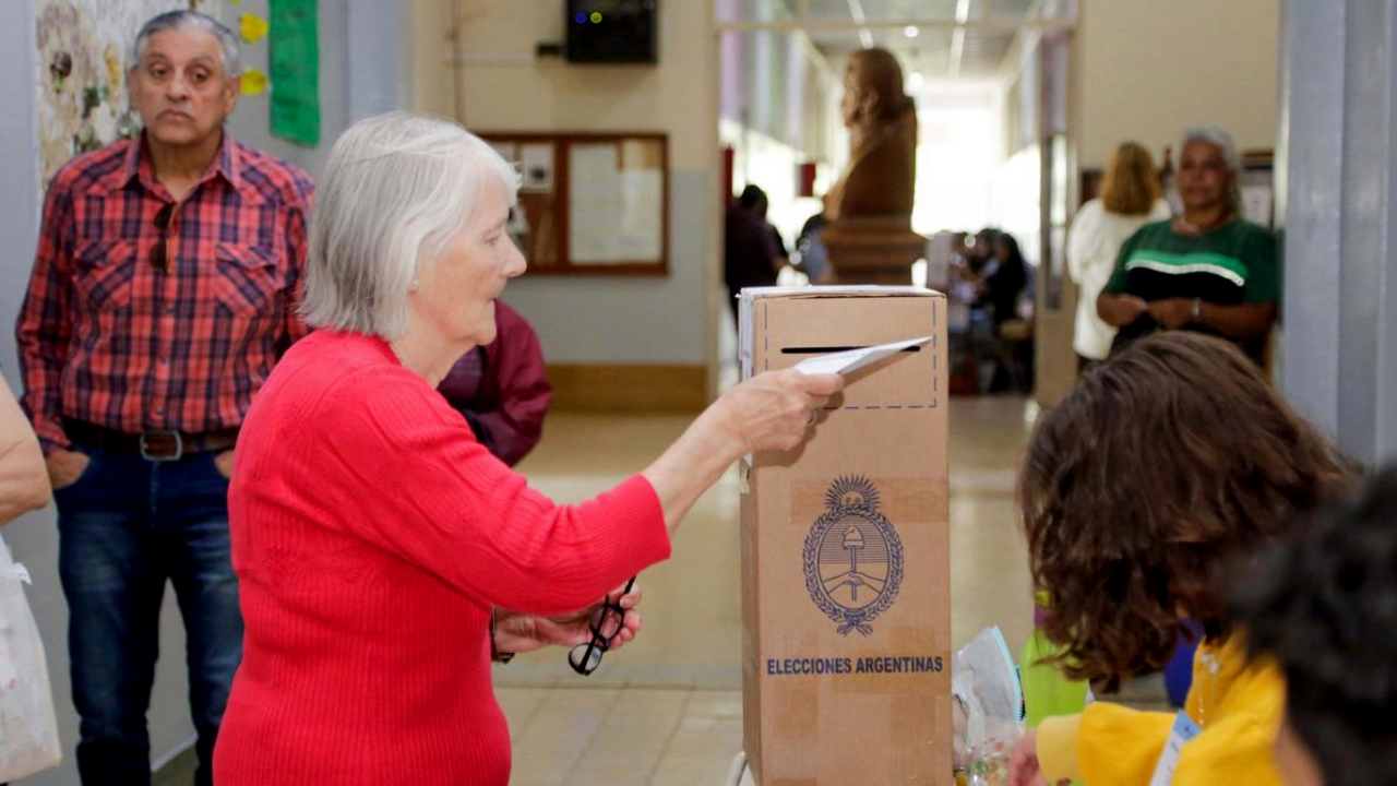 El Gobierno busca cambiar el sistema electoral: elimina las PASO y modifica las representaciones provinciales