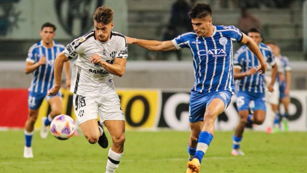 Central Córdoba de Santiago del Estero recibe a Godoy Cruz de Mendoza