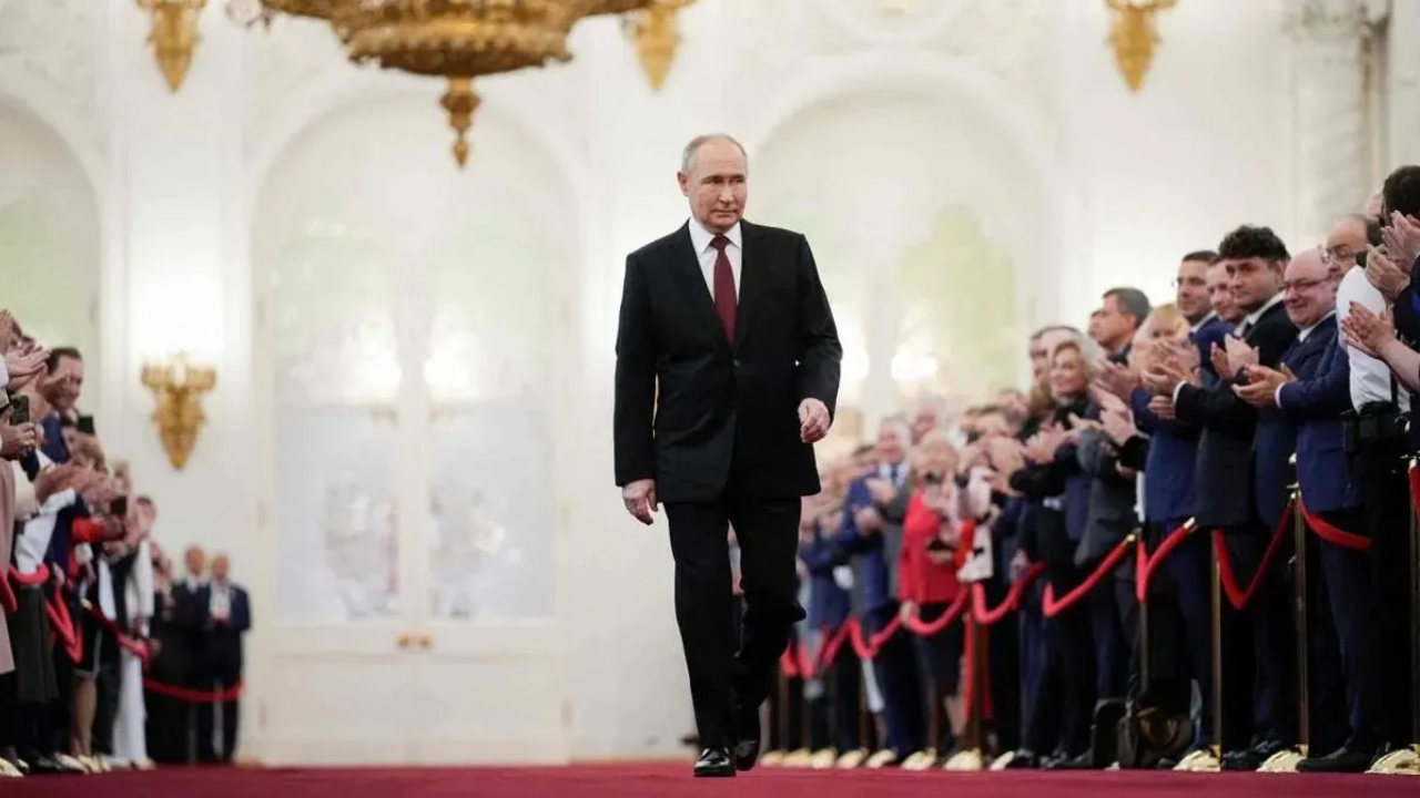 Vladimir Putin asumió su quinto mandato en Rusia