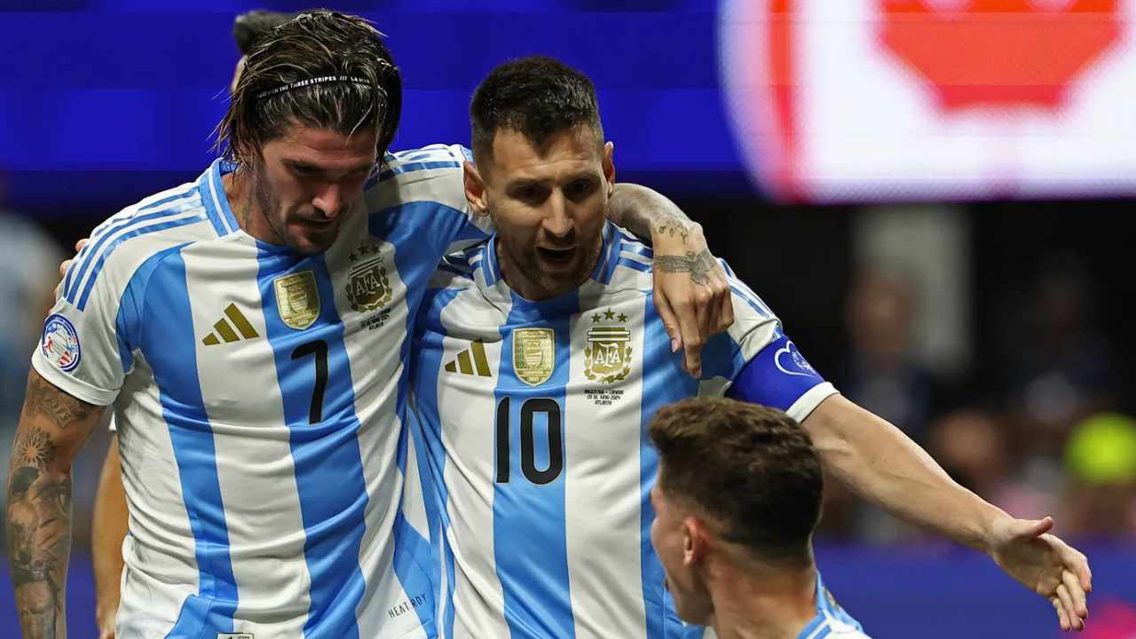 Argentina va por la clasificación ante Chile