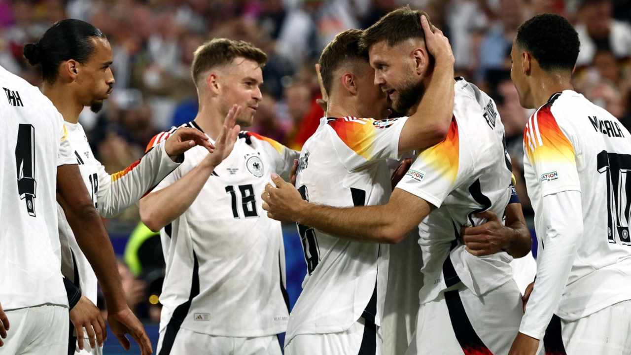 Arrancó la Eurocopa con todo el show y goleada de Alemania