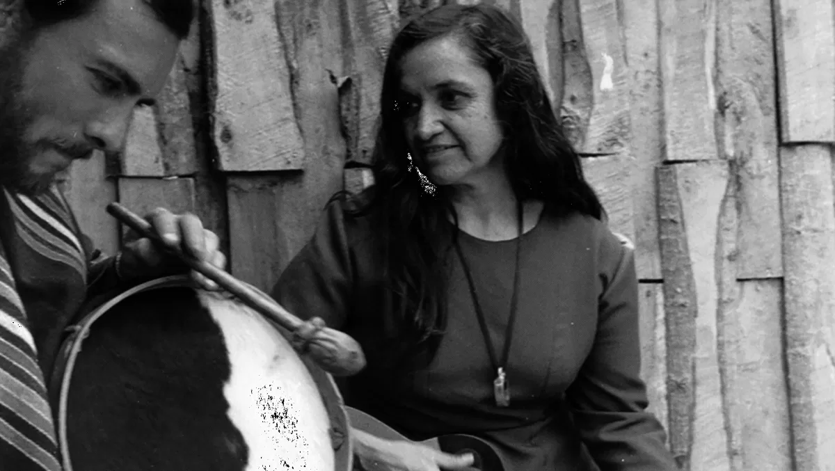 Homenaje a Violeta Parra, una de las grandes artistas latinoamericanas