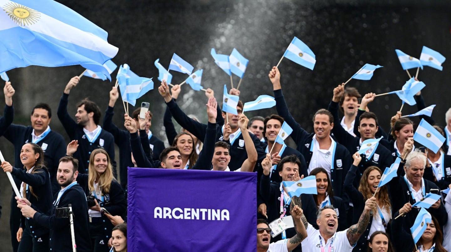 &#8220;¡Vamos, vamos, Argentina!&#8221;: el grito de la delegación nacional sobre el Sena