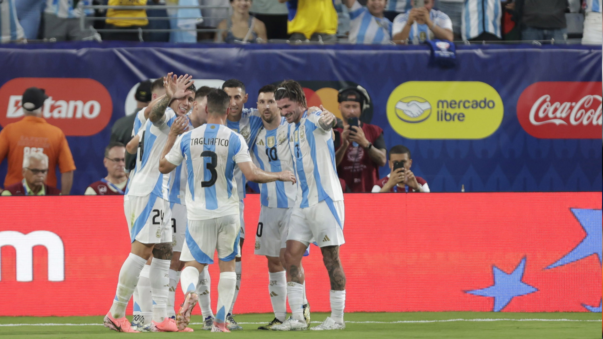 Con goles de Julián Álvarez y Lionel Messi, Argentina juega la segunda final consecutiva