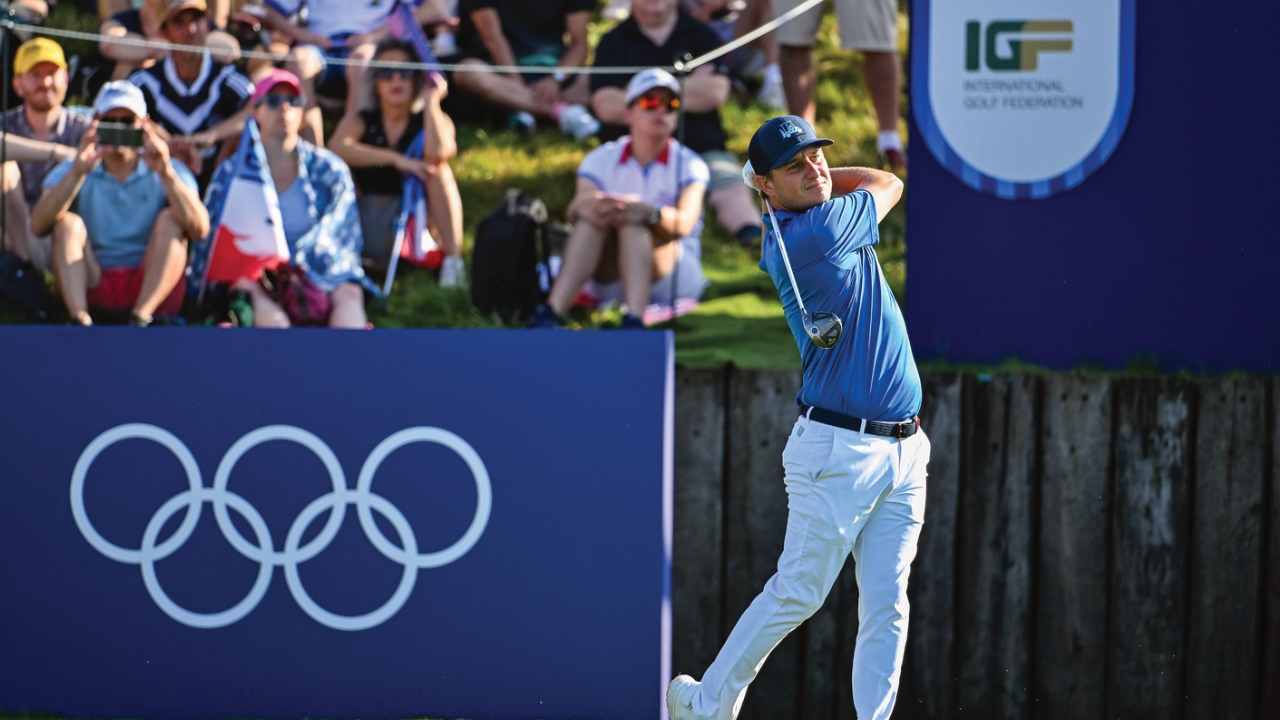 Golf: Tosti, como Grillo, terminó lejos de la zona de medallas