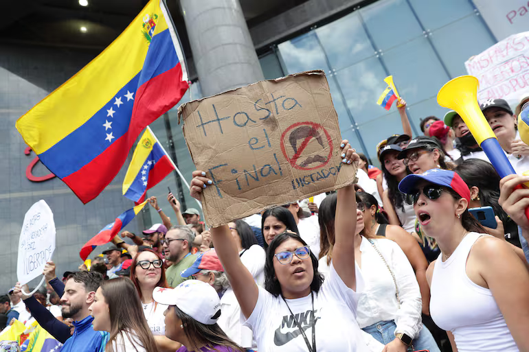 Televisión Pública Noticias Internacional toma el pulso a la actualidad política global