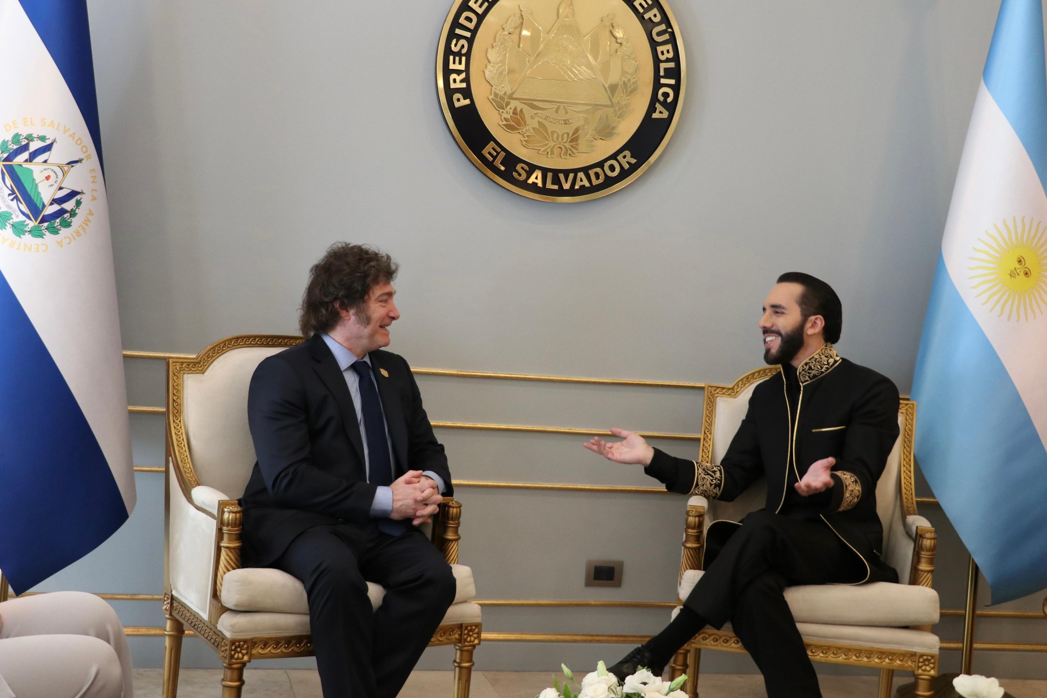 El presidente Milei recibe a Nayib Bukele en la Casa Rosada