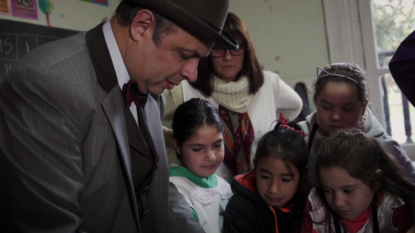 ‘Argentina Tiene Magia’, una serie que cuenta los viajes de Mr. Tango por el país