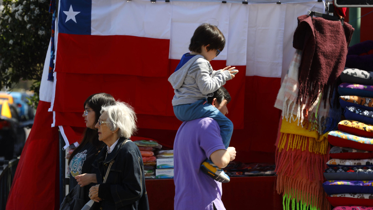 Chile es el país de América con el nivel más bajo de nacimientos en 2024: supera a Italia y Japón