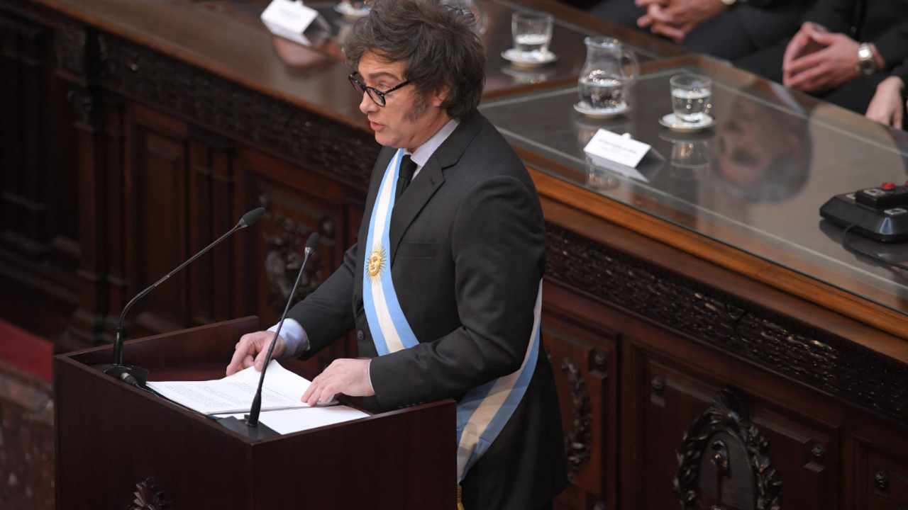 Milei subrayó que el Presupuesto 2025 tendrá como regla esencial el “déficit cero”