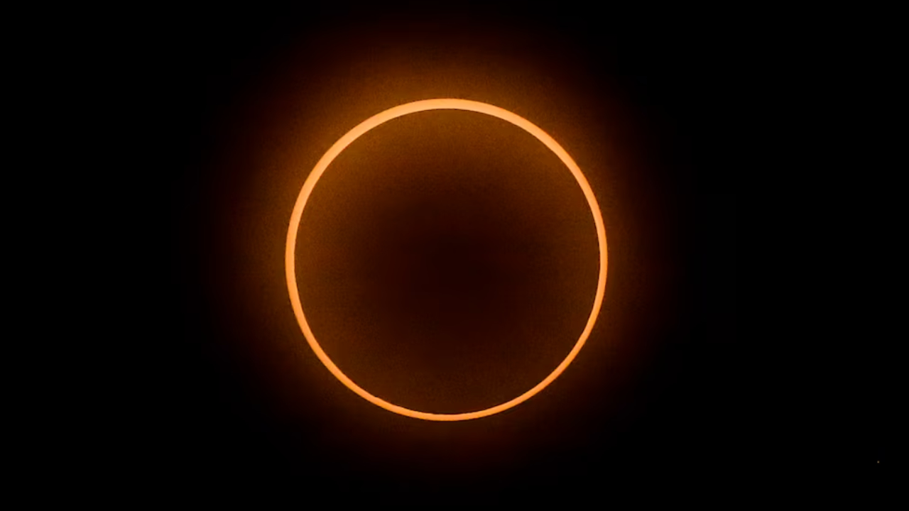 A qué hora y dónde ver el eclipse anular solar