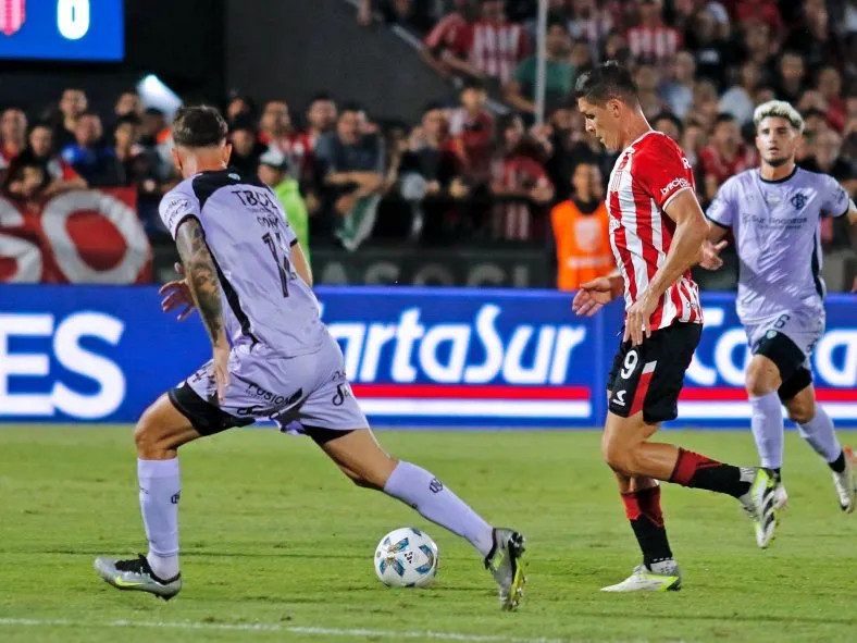 Barracas Central se mide con Estudiantes y Huracán con Central Córdoba