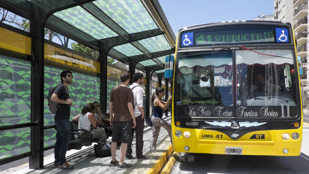 Transporte público: El Gobierno distribuirá los subsidios en base a la demanda