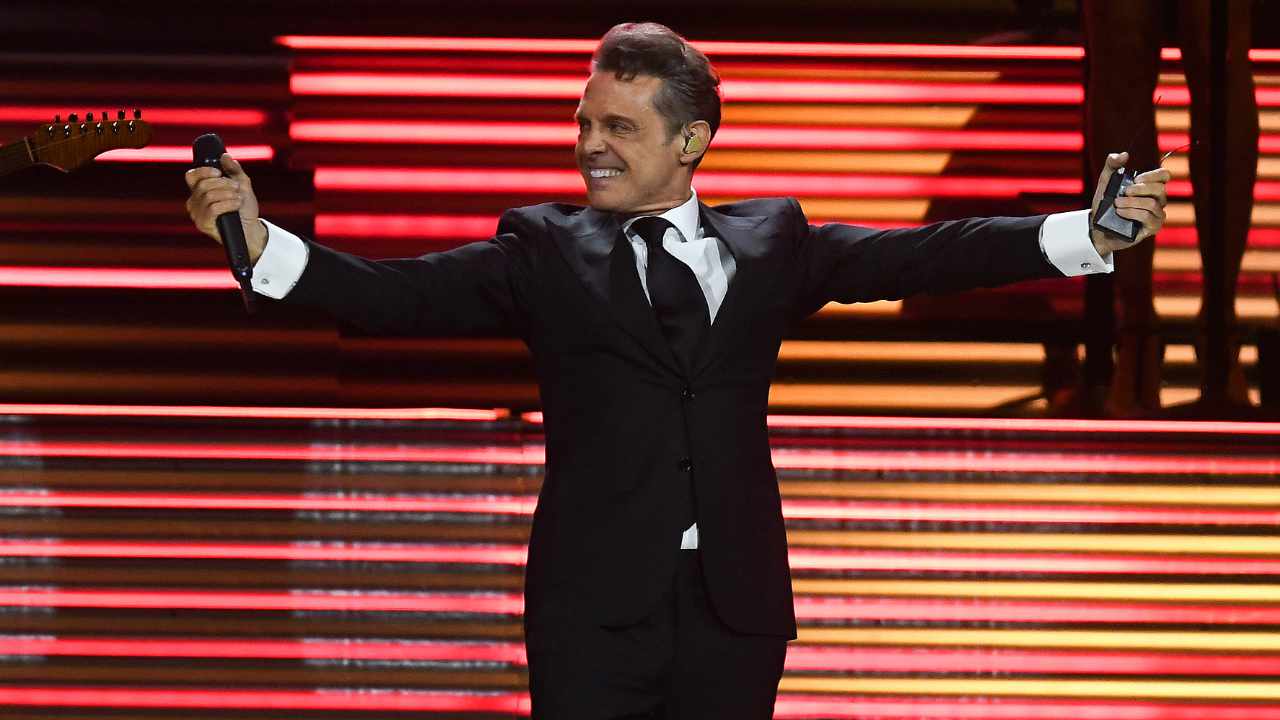 Luis Miguel ganó el premio a la mejor “Gira Latina del Año” en los Billboard Music Awards