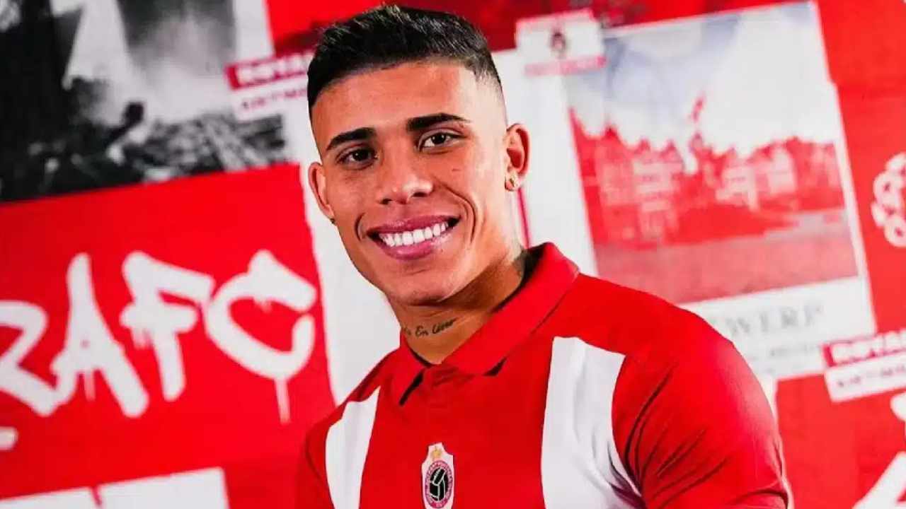 Boca compró a Ayrton Costa a cambio de 3,5 millones de dólares