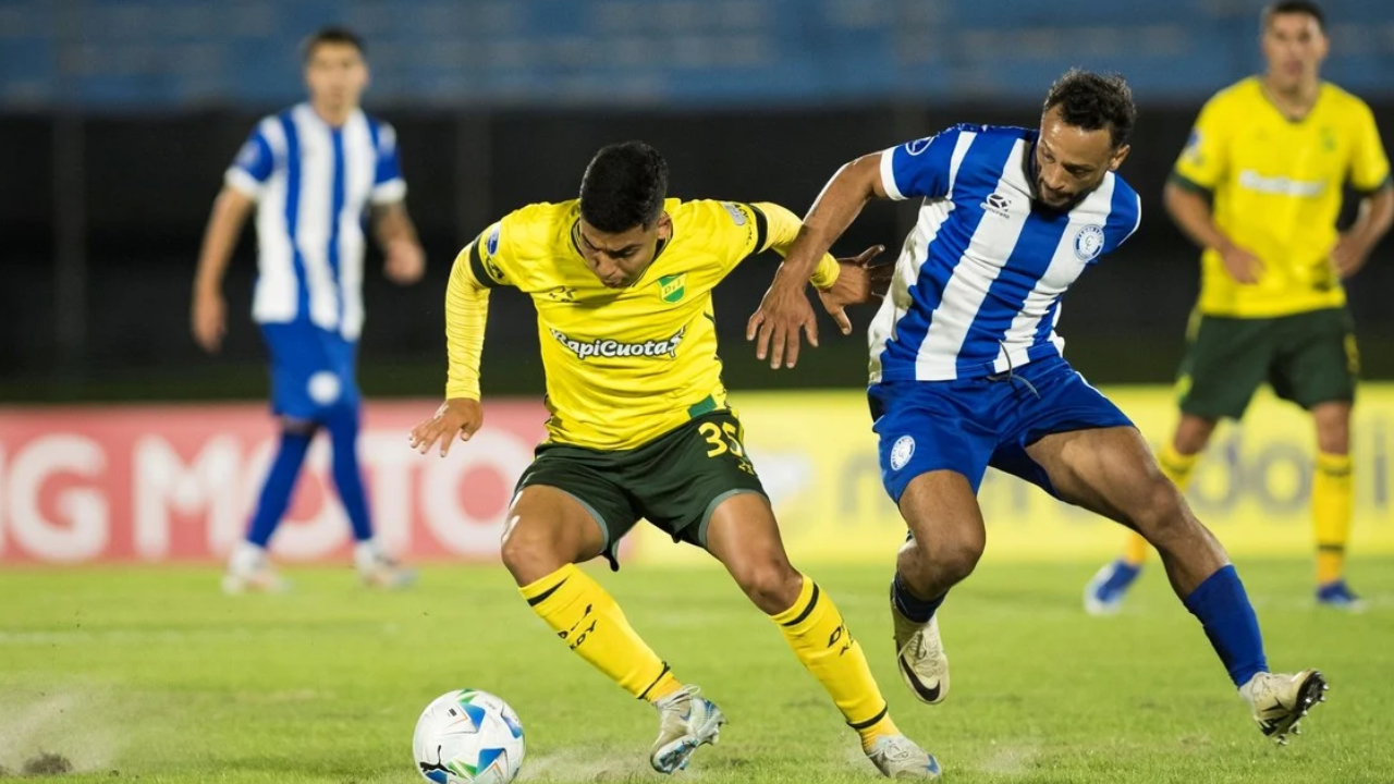 Defensa y Justicia no pudo ante Cerro Largo en su debut en la Copa Sudamericana