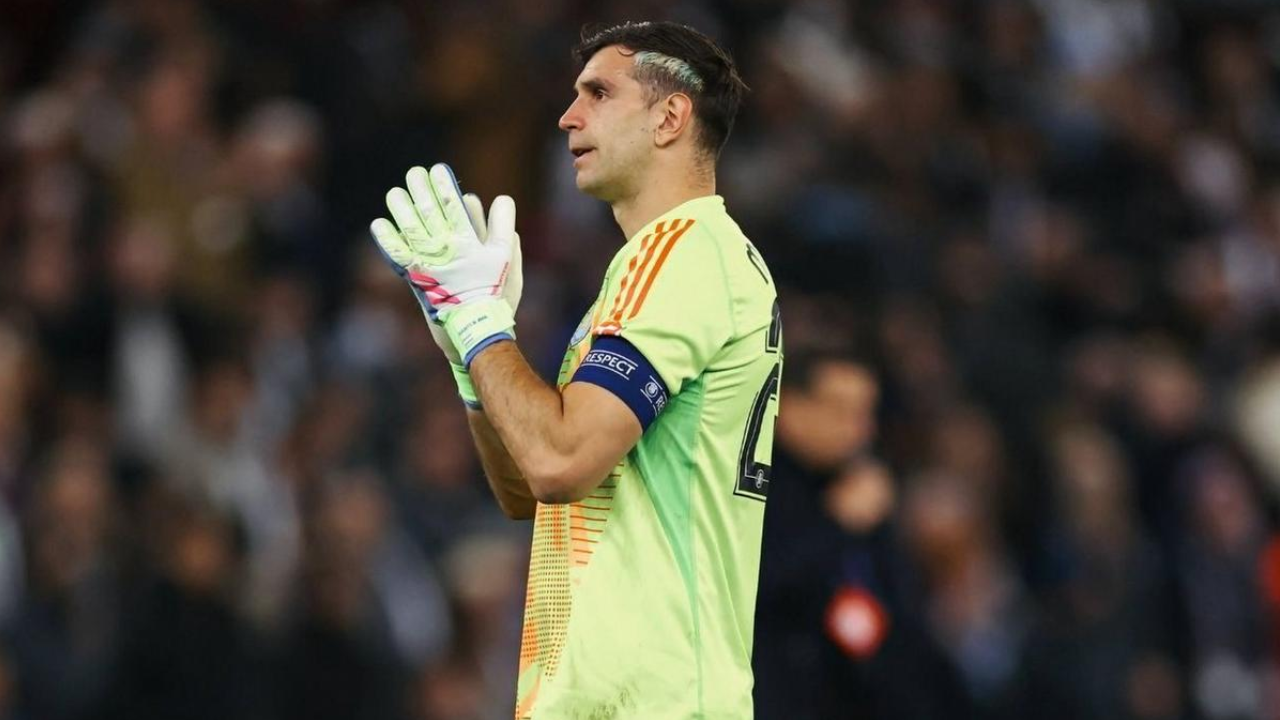 Dibu Martínez tras la eliminación de Aston Villa de la Champions: “Estoy muy orgulloso de este equipo”