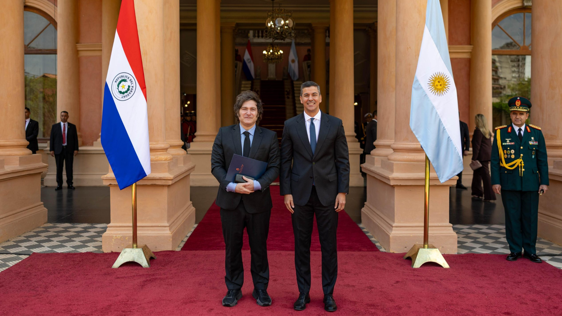 Javier Milei: “La Argentina y Paraguay serán un ejemplo para toda Sudamérica”