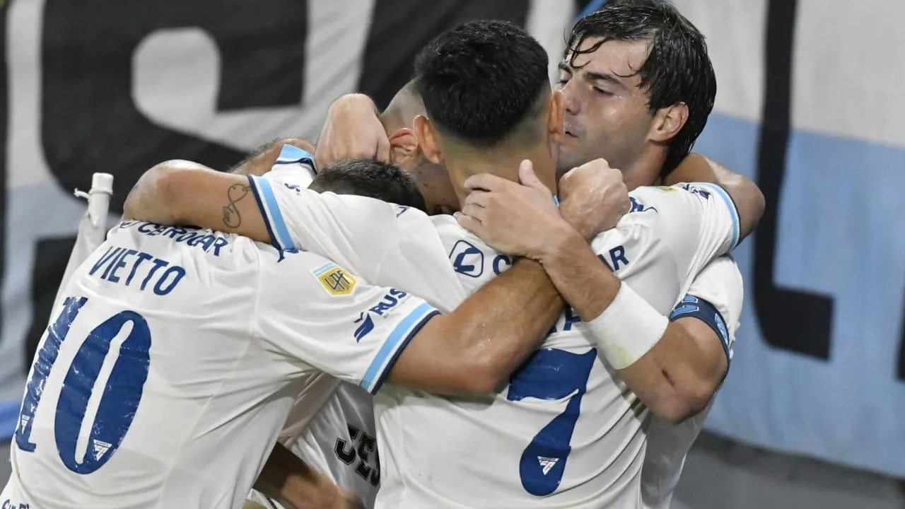 Tras los triunfos de Boca, Racing y el empate de Independiente, así están las tablas del Torneo Apertura