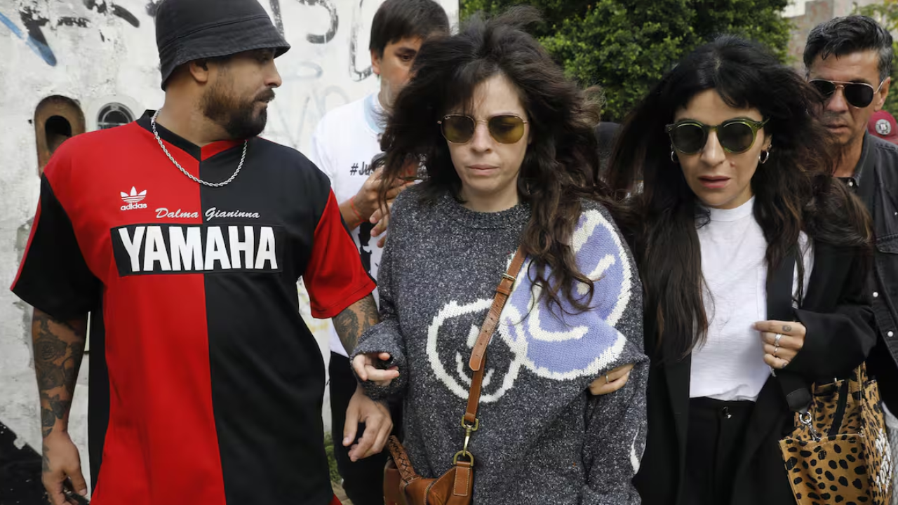 Declaró Dalma Maradona: “Mi papá estaría vivo si los médicos hubieran hecho su trabajo”