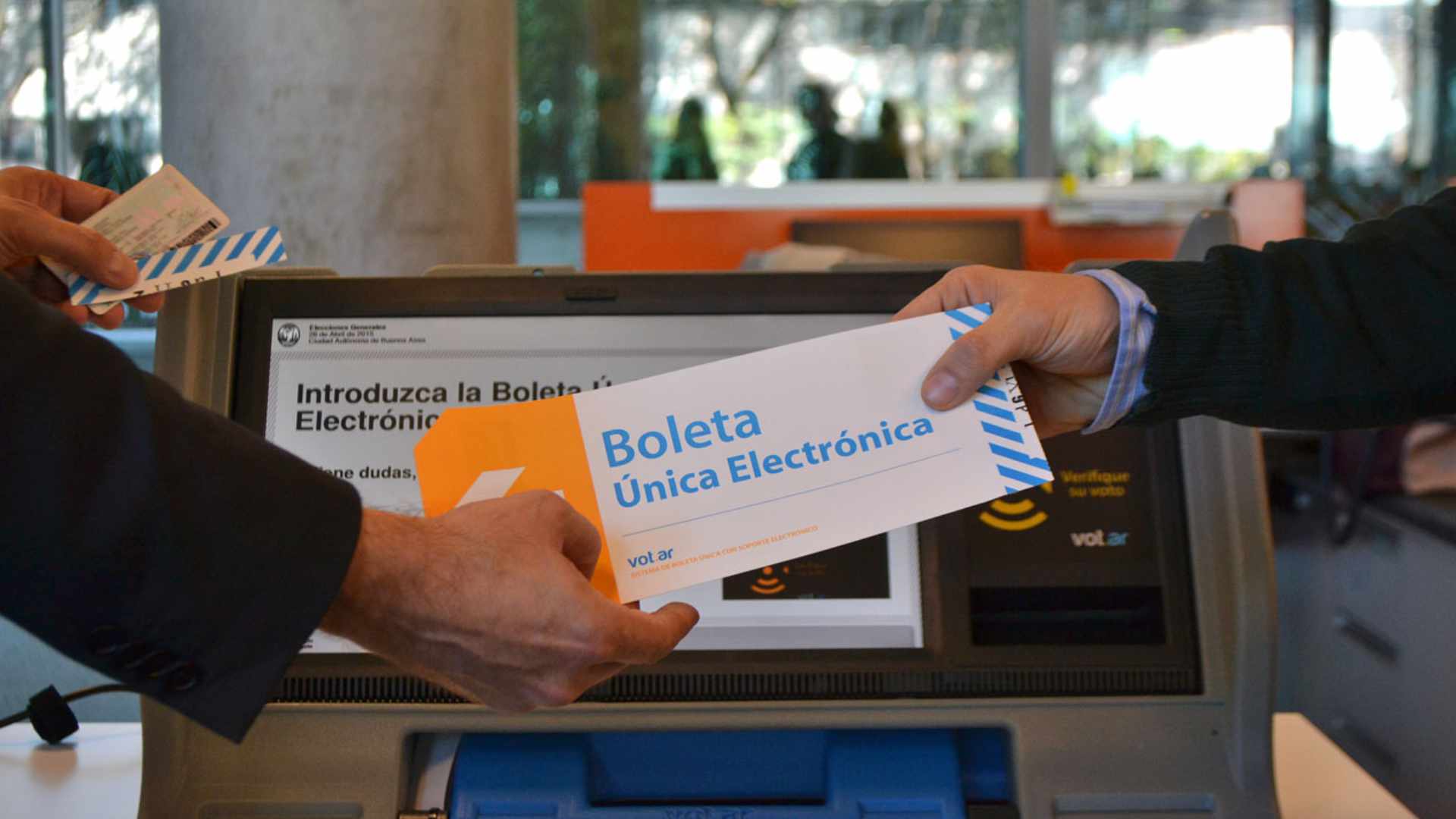 Elecciones en CABA: cómo funciona el sistema de Boleta Única Electrónica