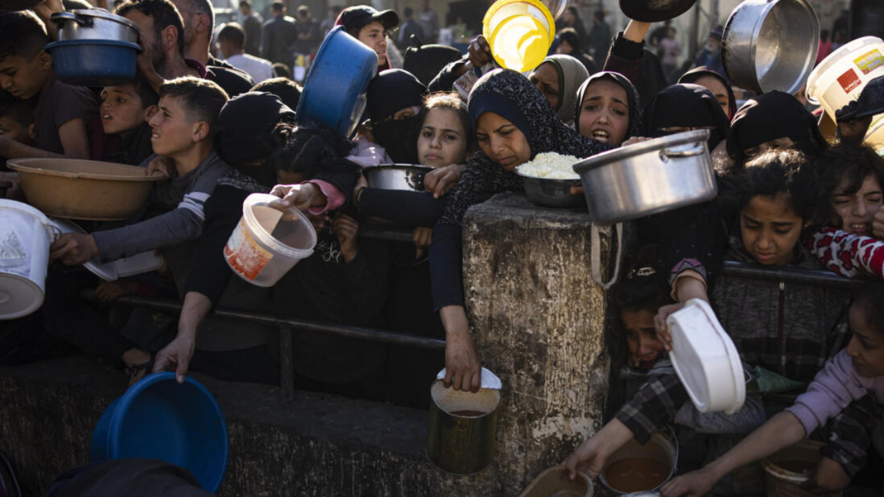 Cómo es la operación de una fundación de EEUU e Israel para distribuir comida en Gaza