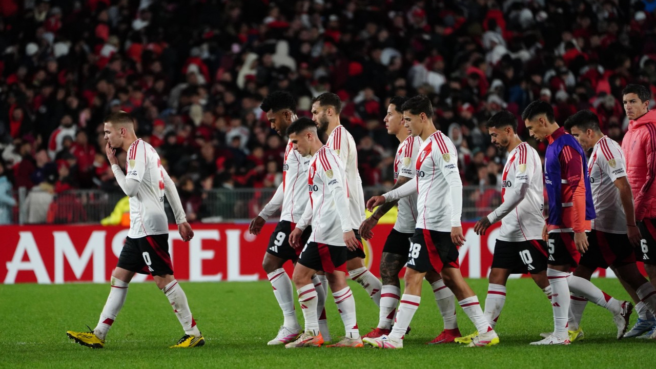 A River le empataron en el final pero terminó primero en el Grupo B de la Copa Libertadores