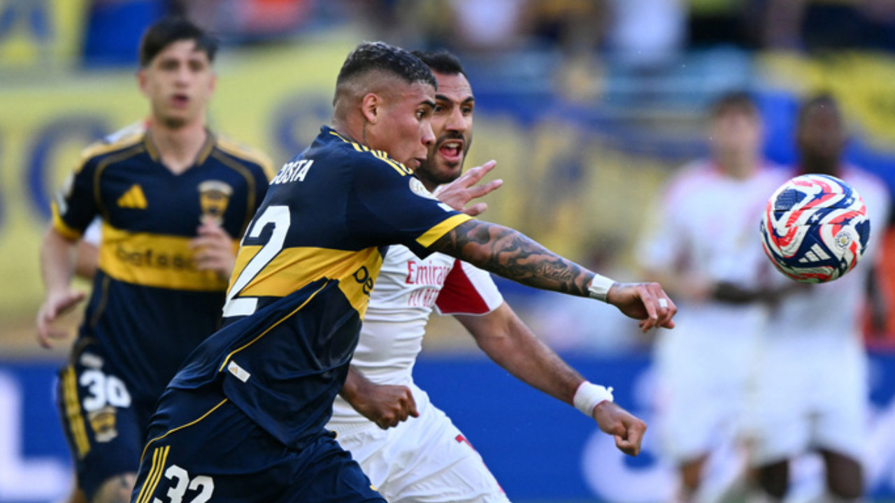 Boca estaba para una fiesta y se le escapó ante el Benfica por un gol de Otamendi