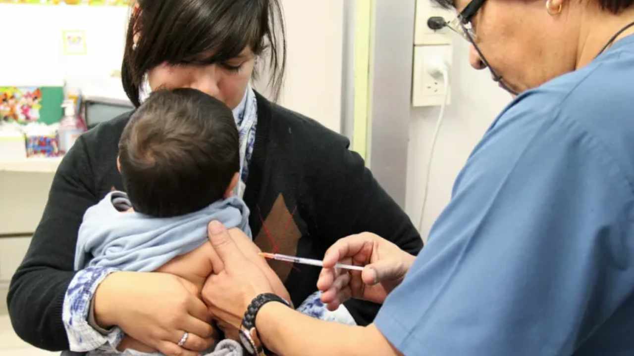 Bolivia, en emergencia sanitaria nacional por un brote de sarampión