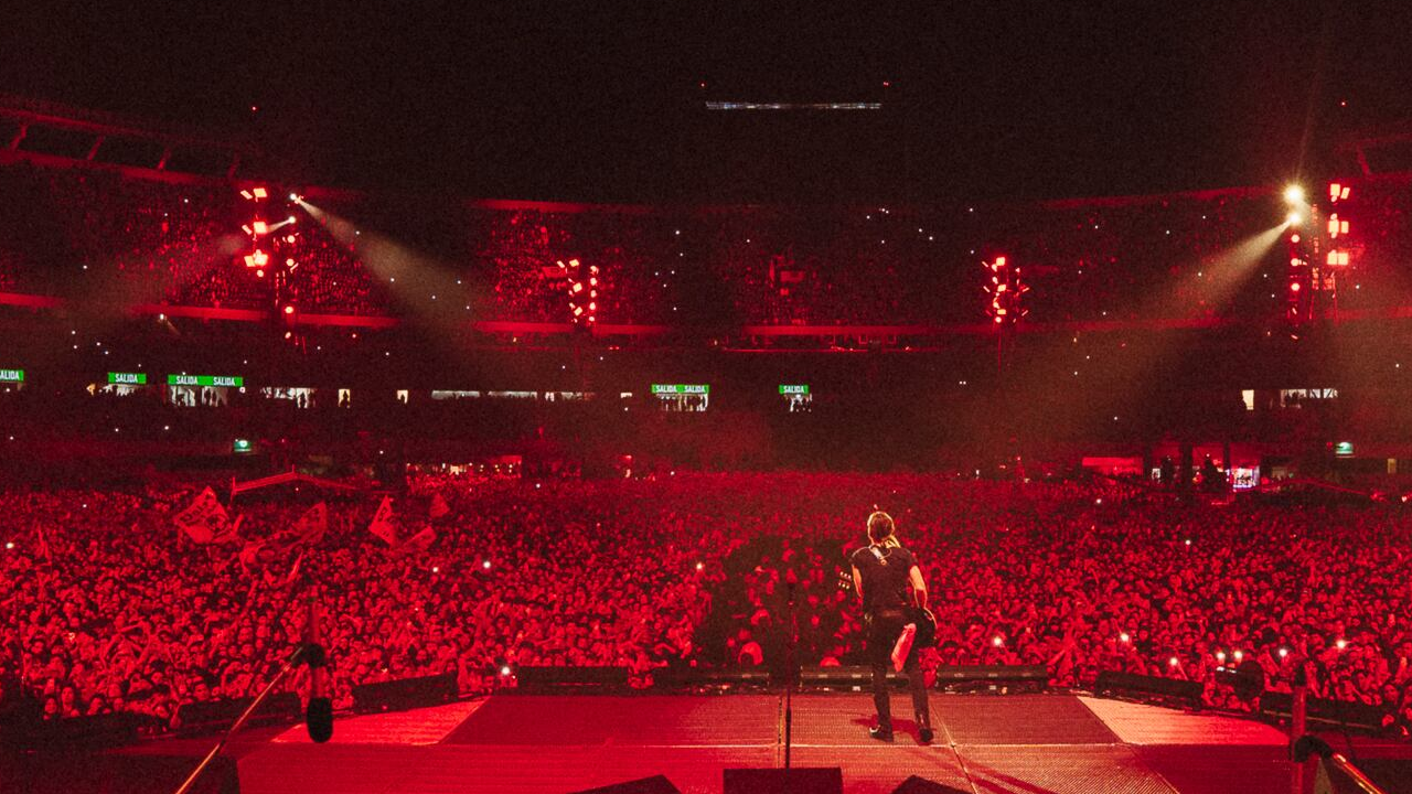 Airbag hizo vibrar a sus fans en el Monumental