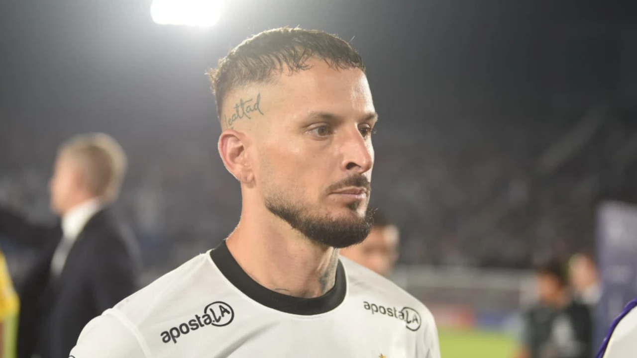 Newell´s habría cerrado a Darío Benedetto como nuevo refuerzo para el Torneo Clausura