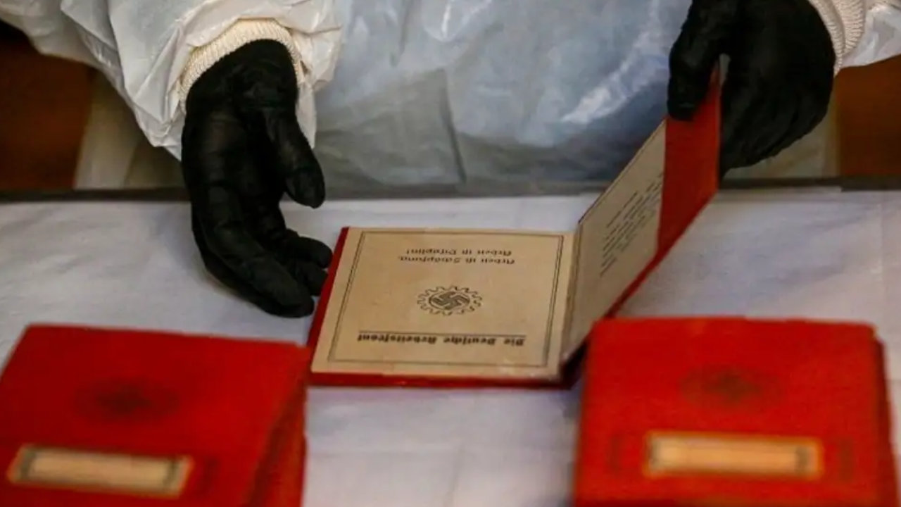 La Corte Suprema trabaja sobre el contenido de las cajas nazis
