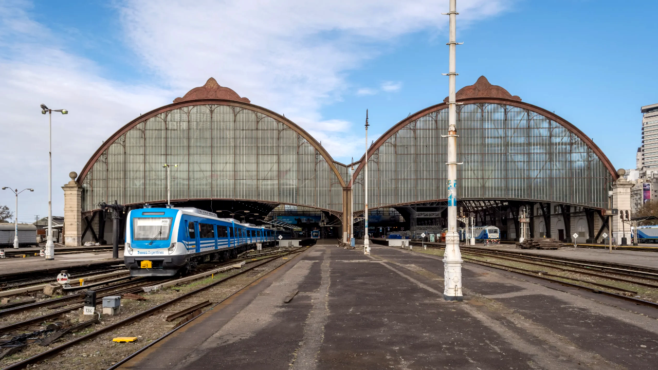 Amenaza de bomba en la estación Retiro: debieron suspender los tres ramales